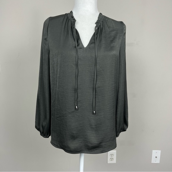 41 HAWTHORN LONG SLEEVE SILKY BLOUSE V-NECK SIZE SMALL CHARCOAL GREY - Picture 4 of 15